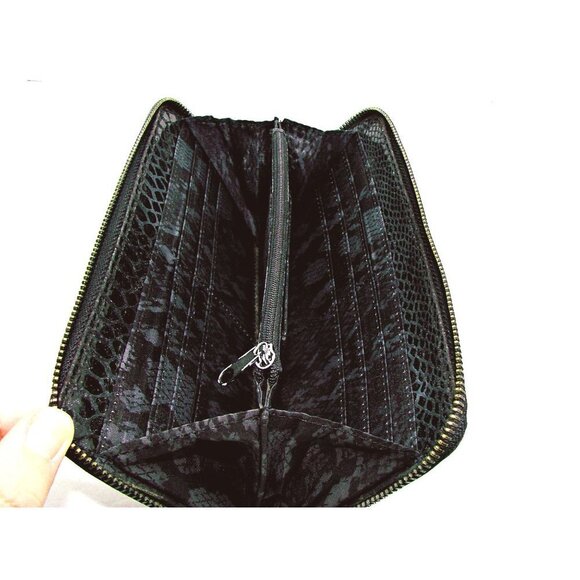 Kenneth Cole NY Full Zip Around Wallet Clutch Organizer Black Sliver Faux Snake - Picture 7 of 12